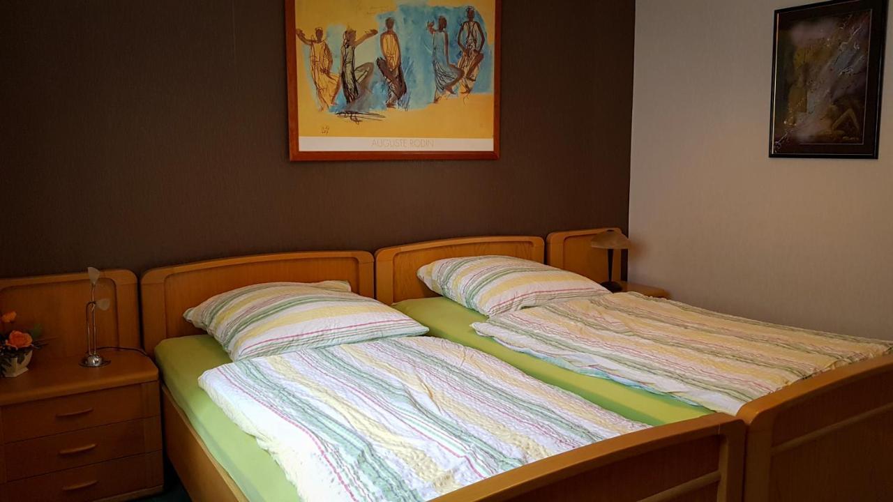Ferienwohnung Reuscher, Trier-Newel Exterior foto
